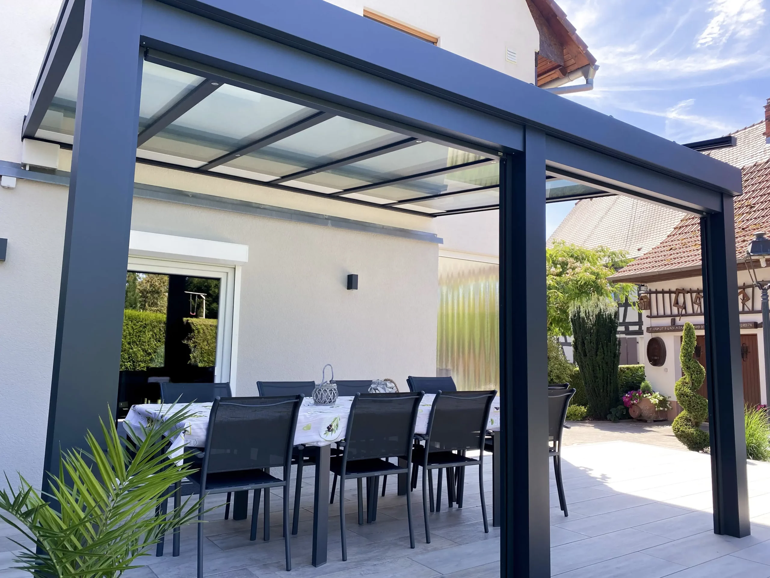 Auvent d'aluminium en polycarbonate : Balcon Dépôt